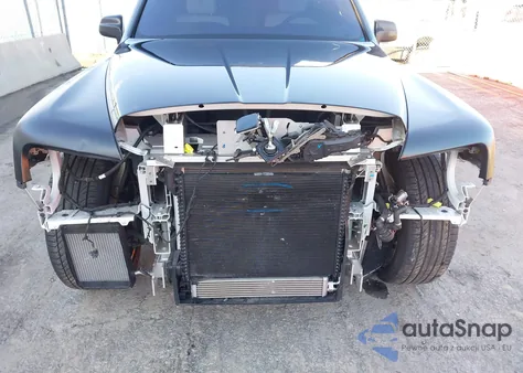 2021 Rolls-Royce Cullinan z USA, uszkodzony, nr VIN SLATV4C0XMU207325